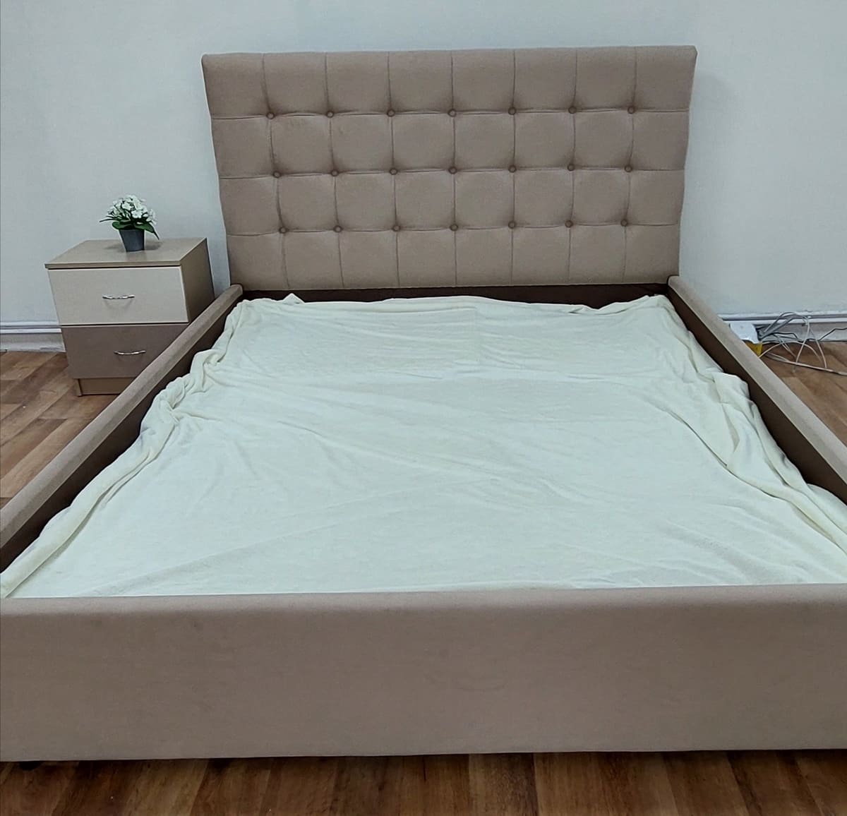Мягкая кровать "Лидия"